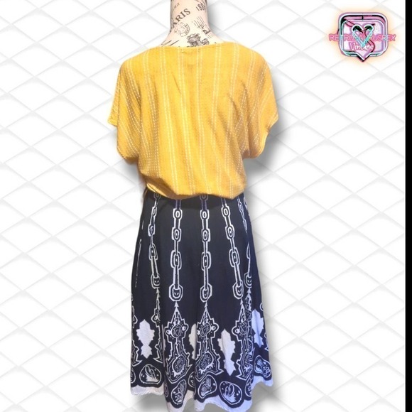 Prologue Ethnic Indian Black & White Mirrored Skirt - Picture 3 of 5